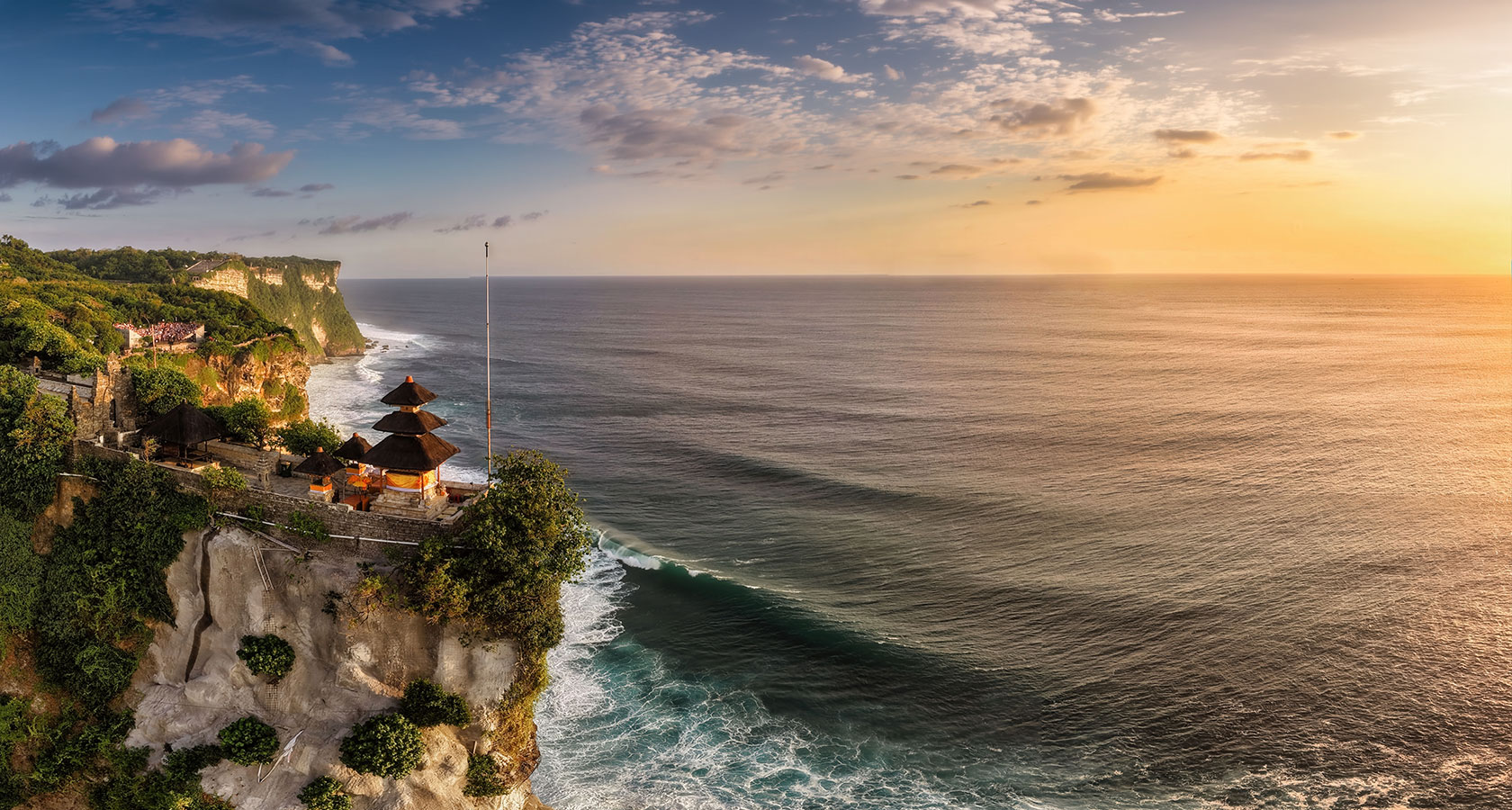 Uluwatu Sunset, Kecak Fire Dance & Jimbaran Seafood Dinner Tour^5 - 7 Hours