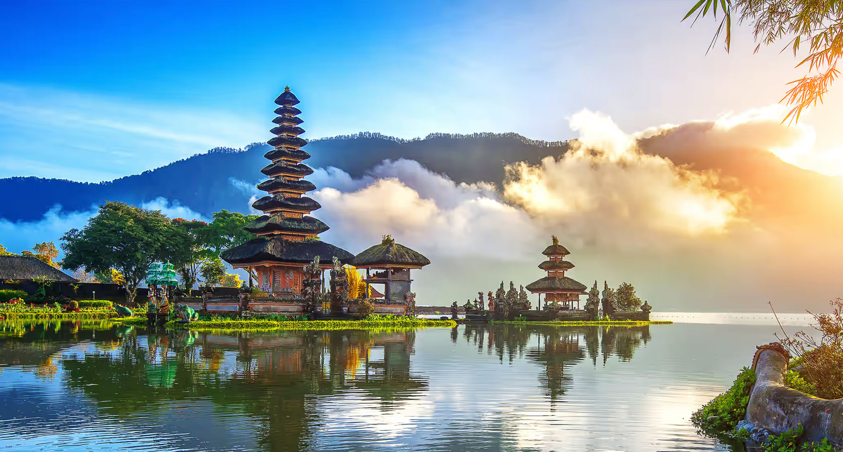 North West Bali Tour: Ulun Danu Beratan, Handara Gate & Jatiluwih Rice Terraces^8 - 10 Hours
